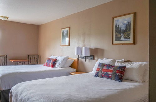 Big Sky Hotel | Whitewater Inn