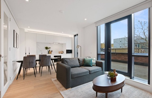 Fitzrovia Apartment | Whitfield Street Residences by Aeria Apartments