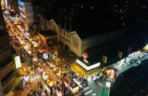 Wanhua Hotel | Wholesome Hotel