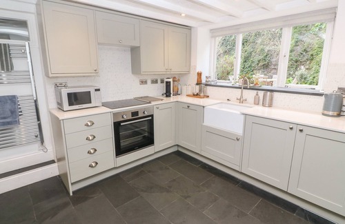 Flushing Cottage | Widgeons Keel