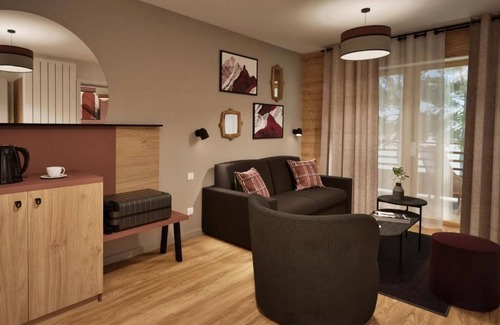 Les Eucherts Apartment | Wifi, swimming pool, balcony, tv, ski locker, 67m², La Rosière