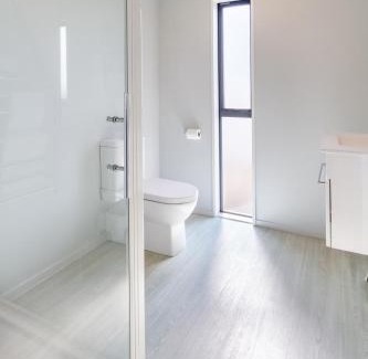 Halswell Apartment | Wigram Escape Minutes to Ngā Puna Wai Sports Hub