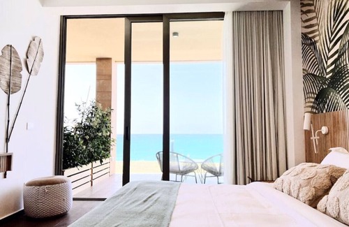 Kfardebian House | Wild Areca: Beachfront Exotic Room in Batroun