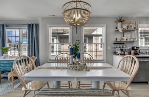 Cape May - Wildwood Condo | Wild Funnel Cake - 3br/2ba Upscale condo in NWW- Sleeps 10