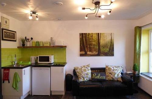 Preston Apartment | Wild Garden - The Myriad