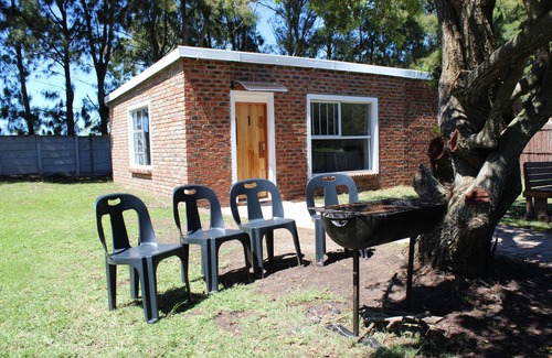 Port Elizabeth Cottage | Wild Paradise Cottage 1 Get away from busy life at this unforgettable escape.