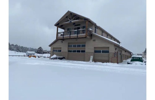Alton House | Wild Rose Ranch Barndominium - Near Zion & Bryce