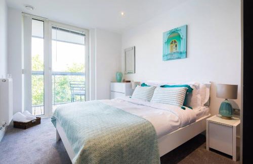 Greenwich West Apartment | Wild Roses Serviced Apartments - Greenwich