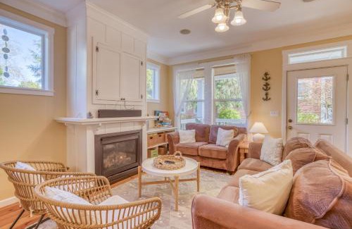 Lincoln Beach House | Wildflower Cottage