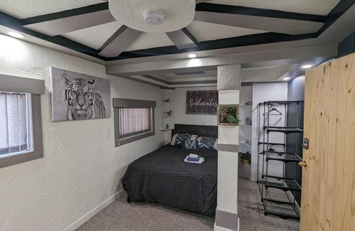 Manitoba House | Wildgoose Accommodation