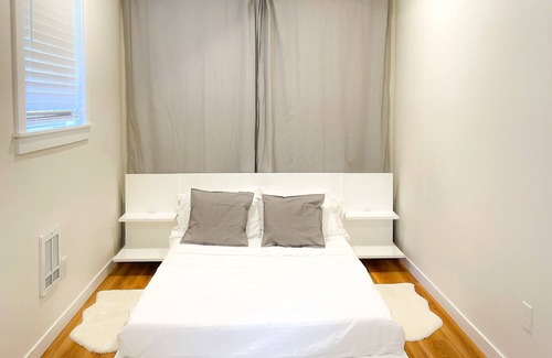 Portland Apartment | Willamette view Studio