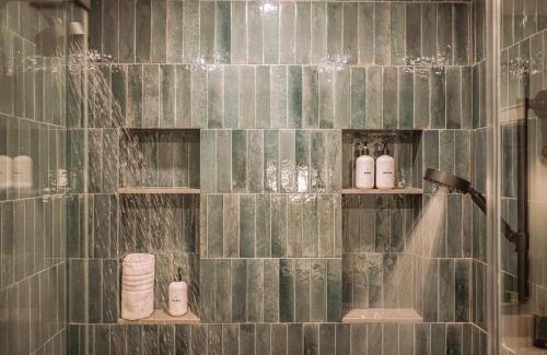 Bayfield Villa | Willard House