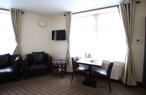 Hillsborough Apartment | William's Hillsborough Apartments