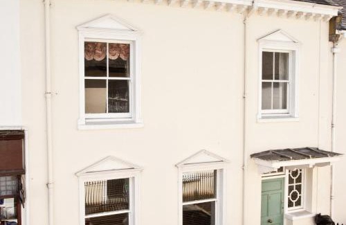 Chagford Apartment | William's Nest - Apartment with character & charm