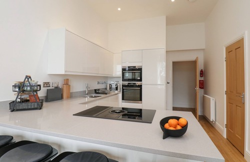 Newland Near Ulverston Cottage | William Tower Suite Stone Cross Mansion