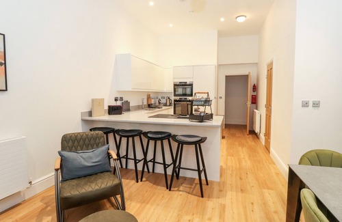 Newland Near Ulverston Cottage | William Tower Suite Stone Cross Mansion