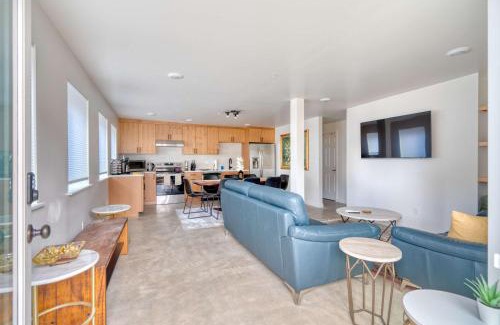 King House | Williams Row 2BR - AC - Fast WiFi - Kitchen
