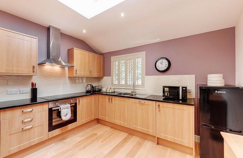 Exeter Cabin | Willow Lodge, South View Lodges, Exeter