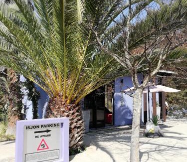 Greater Johannesburg Metropolitan Area House | Willow Place Guest House