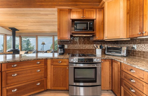 Willow Point House | Willow Point Vista - Manson