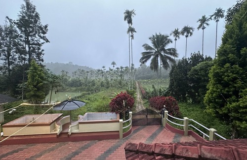 Mananthavady House | Willow winds wayanad Stay at wayanad at comfortable location at best price