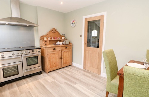 Corbridge Cottage | WILLOWS, pet friendly, with open fire in Corbridge