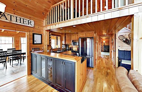 Old Fort House | Willy Bear