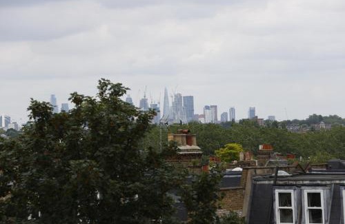 West Hill Bed & Breakfast | Wimbledon Park Bed & Breakfast