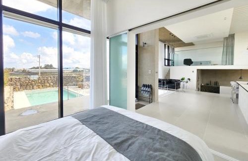 Gujwa House | Window Lounge poolvilla