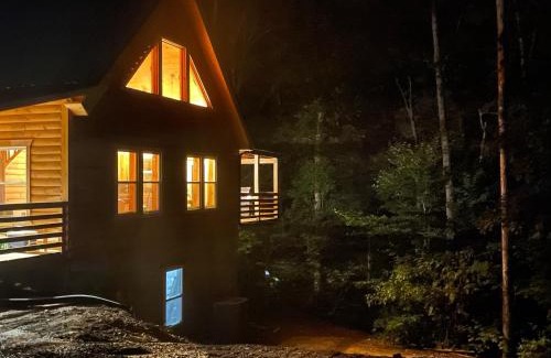 Ashley Oaks House | windrock ridge - Ethan