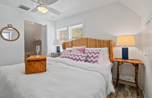 Parrot Cove Apartment | Windsor Cottage