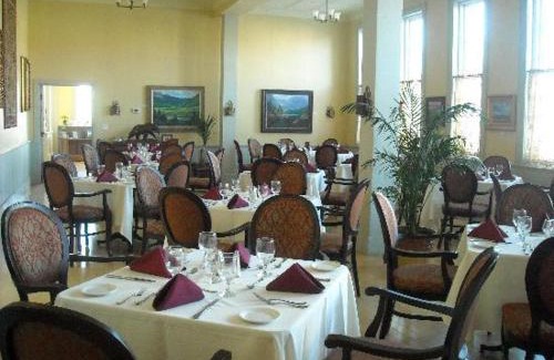 Del Norte Hotel | Windsor Hotel & Restaurant