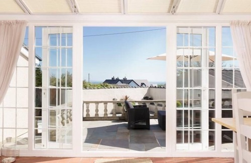 Crynant Cottage | Windy Ridge - 5 Bedroom Holiday Home - Oxwich