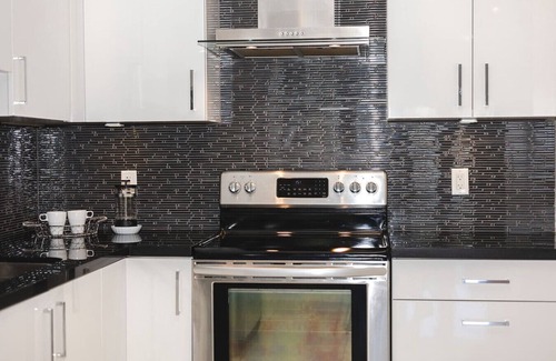 Regional District of Nanaimo Apartment | Windy Sails Marina View Condo