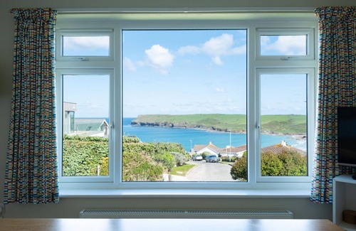 Polzeath Cottage | WINDYHILL, pet friendly, with a garden in Polzeath