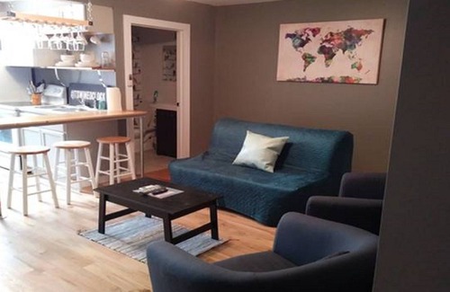 Hermann Apartment | Wine Alley West Suite