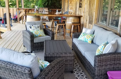 Town of Jerusalem House | Wine and Dine Haven: Luxury Rental-Stunning Views of Keuka Lake.PET FRIENDLY