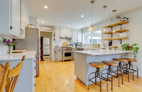 Forestville House | Wine Country Retreat in Russian River Valley!