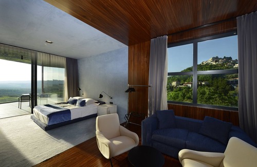 Motovun Hotel | Winery & Design hotel ROXANICH