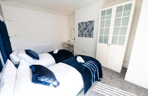 Fenham House | Wingrove 5 Bdrm Large House Free Parking and Wifi