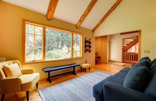 Winhall House | Winhall Home with Deck and Views, 6 Mi to Ski Slopes!