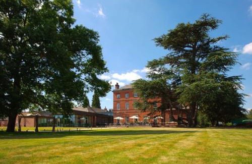 Thorpe Satchville Hotel | Winstanley House