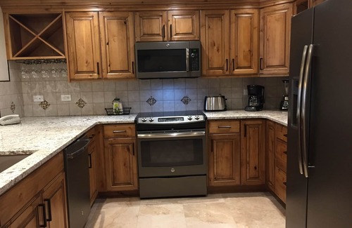 Peak 9 Condo | Winter dates available! Amazing condo within walking distance to everything!