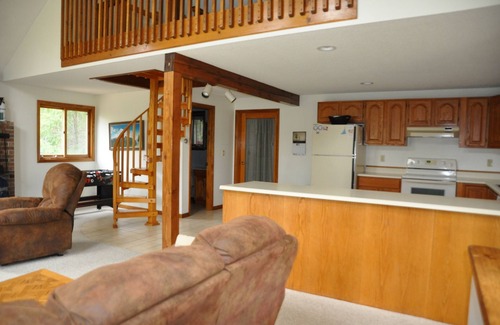 Eidelweiss Village Ski Chalet | Winter Escape! Relax, ski, shop, etc! NConway/Eidelweiss.