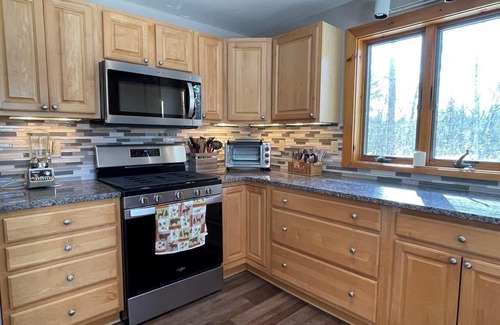 Center Lovell House | Winter Getway/Summer Fun at Kezar Lake Cabin-Lovell, ME