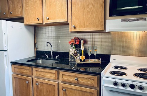 Myrtle Beach Condo | Winter Rates! Stunning Oceanfront Suite w Jetted tub!