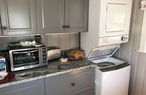 Humarock Cottage | Winter Rental, September 1st 2025- May 31st 2026, 2,600month + Util 60 day min