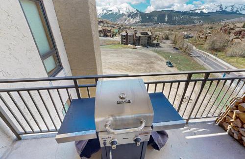 Crested Butte Apartment | Winter's Rest