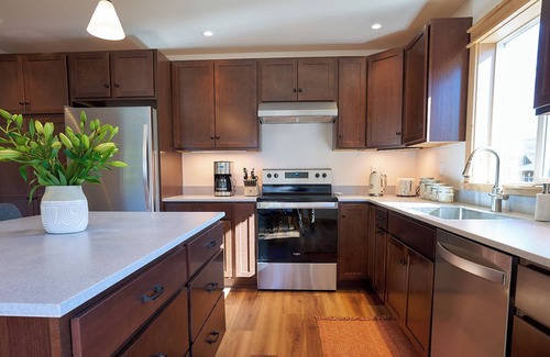 Winthrop House | Winthrop Trailside Getaway 2 - A cozy trailside retreat in the Methow Valley.