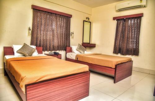 Kolkata House | Wise Owl Comfotel